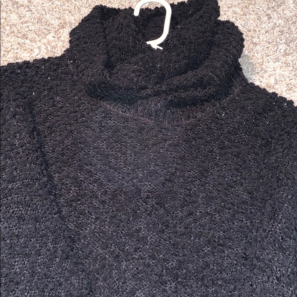 Turtle neck sweater